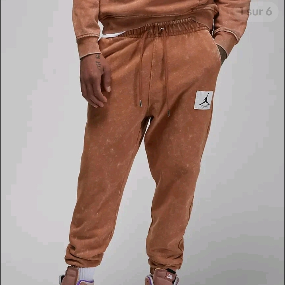 Jordan Men's Tan Jogger Pants